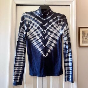 We The Free Blue Tie-Dye Top pre-owned.